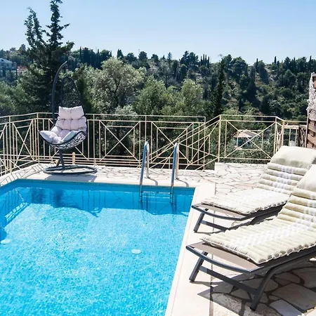 Supreme * Áyios Nikítas