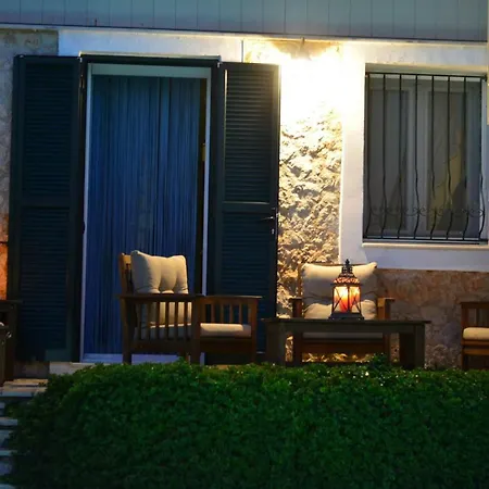 Supreme Áyios Nikítas