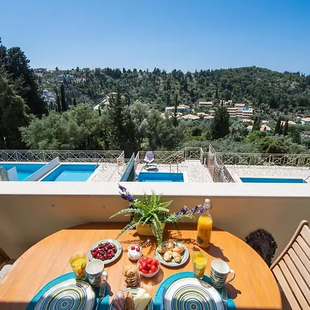 ヴィラ Supreme *